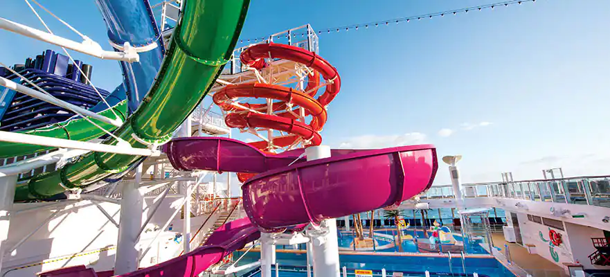 881x400-getaway-aqua-park